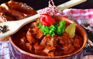 goulash-3502510_960_720